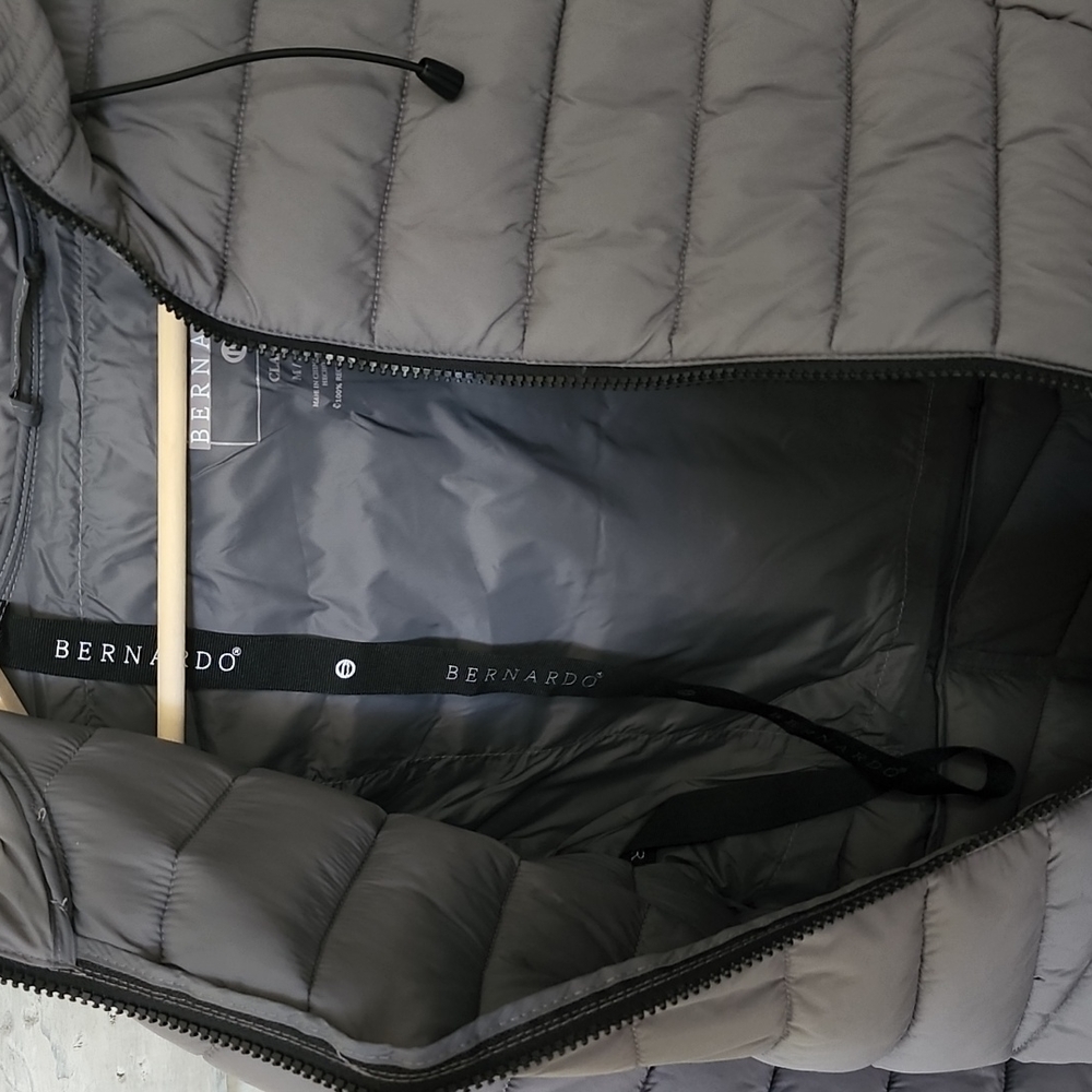 Lord & Taylor Bernardo EcoPlume Packable Walker in Charcoal Women's Size… - Picture 6 of 14